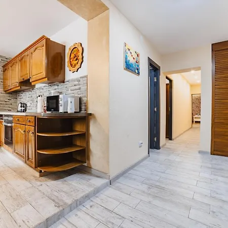 Noua Oasis With Parking * Brasov