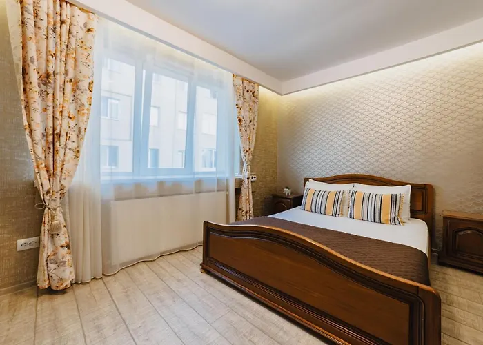 Noua Oasis With Parking Braşov