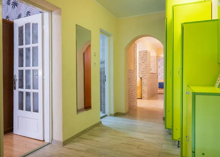 Noua Oasis With Parking Apartamento Braşov