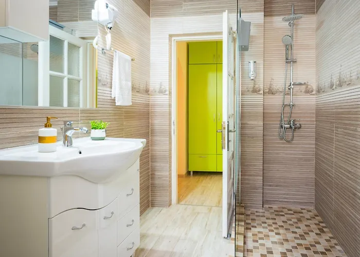 Noua Oasis With Parking Apartamento Braşov